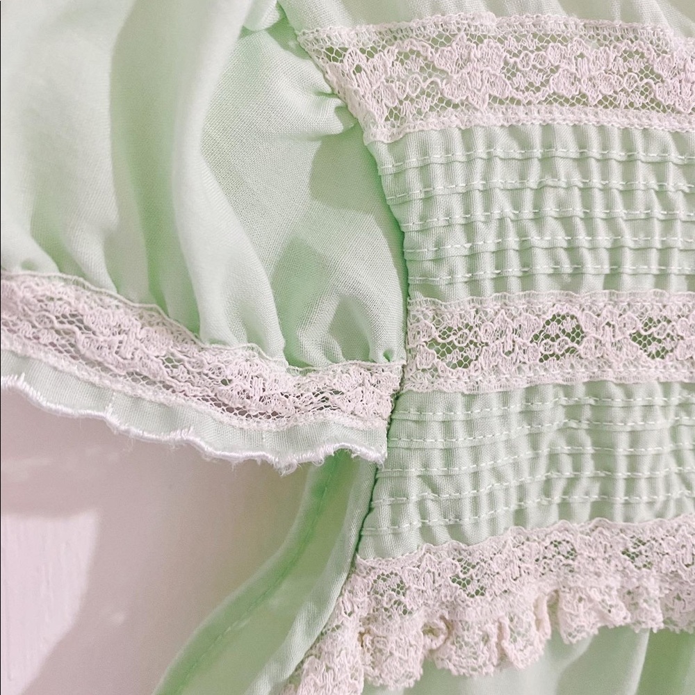 SOLD Pastel Green Peasant Babydoll Crop Top - Picture 5 of 9